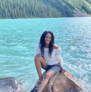 Meet your Posher, Ruvimbo